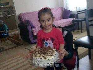 Kazada Ölen Kız Çocuğu Toprağa Verildi