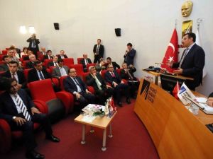 Bakan Tüfenkci, Sanayicilerle Buluştu