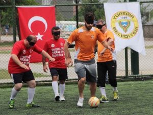 Görme Engelliler Engin İpekoğlu’na 2 Gol Attı