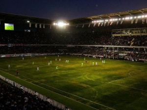Kerbela Stadyumu Dev Organizasyonla Açıldı