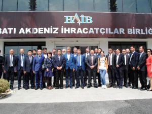 Çinliler 5 Milyar Dolarlık İhracat İçin Türkiye’yi İstiyor