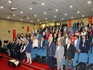 Ak Parti Trabzon Mayıs Ayı İl Danışma Toplantısını Gerçekleştirdi