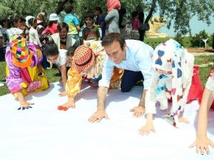 Belediye Başkanı Genç’ten Misafir Yetim Çocuklara Kardeş Eli
