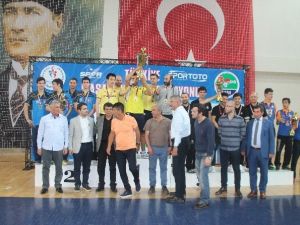 Masa Tenisi Süper Ligi’nde Şampiyon Fenerbahçe