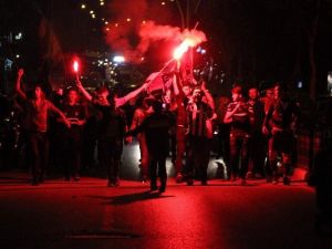 Karabük’te Beşiktaşlılar Sokağa Döküldü