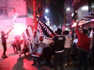 Beşiktaş’ın Şampiyonluk Coşkusu Kocaeli’yi Sardı