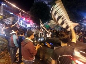 Çorum’da Beşiktaş Taraftarlarından Şampiyonluk Kutlaması