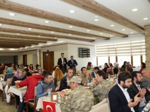 Vali Yavuz Engelli Vatandaşlarla Bir Araya Geldi