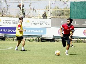 Morais Antalyaspor’da Kalmak İstiyor