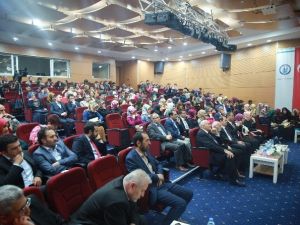 Bayburt Üniversitesinde Şehir Ve Medeniyet Konferansı