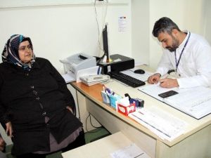 Tüp Mide Ameliyatıyla 15 Günde 11 Kilo Verdi