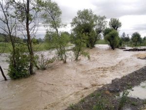 Kastamonu’da Sel Hayatı Felç Etti
