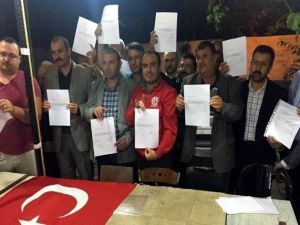 Kepez’de 12 Mhp Yönetim Kurulu Üyesi İstifa Etti