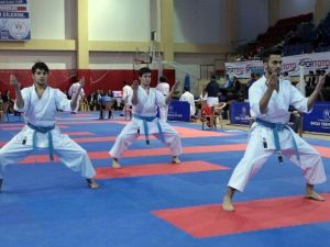 Kulüpler Karate Şampiyonası’nda İlk Güne İstanbul Damgası