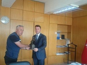 Afad Eskişehir Müdürü Bayar’a Ödül