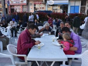 Dursunbeyli Beşiktaşlılar Şampiyonluğu Farklı Kutladı