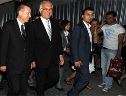 Başbakan'a Otel Ziyaretinde ŞOK!