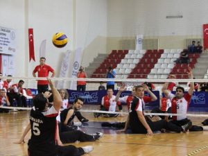 Oturarak Voleybol Ligi Şampiyonu Ankara Başkent Spor Oldu