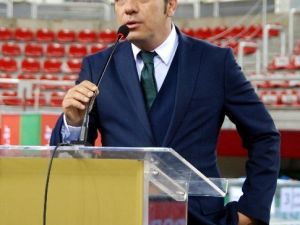 Karşıyaka’da Yeni Başkan Mutlu Altuğ
