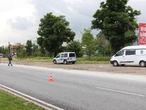 Otomobilin Çarptığı 10 Yaşındaki Kız Çocuğu Hayatını Kaybetti