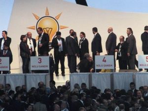 Binali Yıldırım, Bin 405 Delegenin Oyunu Aldı