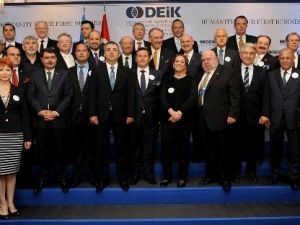 Deik: “İnsanlık Bizim Birinci İşimiz”