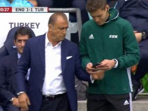 Terim’den 4. Hakeme Telefonlu Tepki