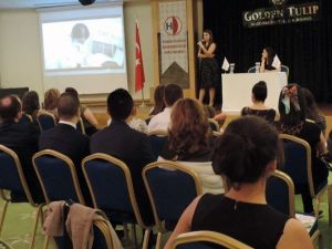 Yakın Doğu Üniversitesi Hastanesi’nde Ameliyatsız Cilt Gençleştirme Uygulamaları Anlatıldı