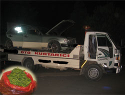 Kazalı Araçta 4 Kg. Esrar!