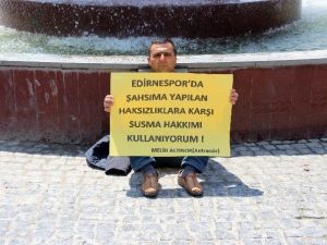 Parasını Alamayan Antrenör Çıldırdı