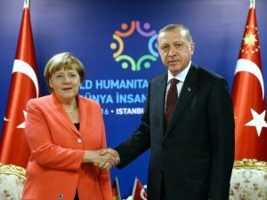 Cumhurbaşkanı Erdoğan Merkel Ve Rutte’yi Kabul Etti