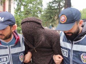 Sahte Parayla Alışveriş Yaparken Yakalandı