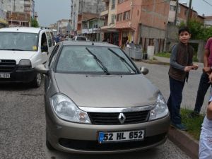 Otomobilin Çarptığı Bisikletli Çocuk Yaralandı