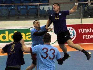B.b. Ankaraspor Finale Yükseldi