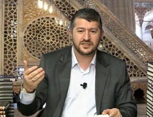 İlahiyatçı Yazar Yıldırım'ın Rize Programı ve Konferansları