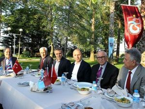 Muharrem Usta: “Kulübümüzü Birlikte Ayağa Kaldıracağız”