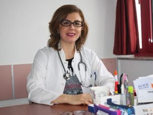 Antidepresan, Mide Ve Vitamin İlaçları İle Ağrı Kesiciler Kabızlık Yapıyor