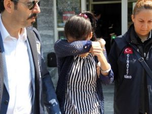 Yeni Doğmuş Bebeği Kış Günü Ölüme Terk Eden Anne-kız Tutuklandı