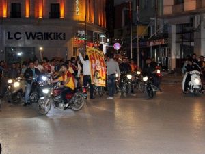 Galatasaraylı Taraftarları Tur Attı