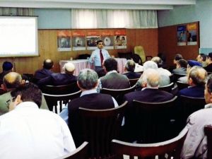 Yeşilay’dan Muhtarlara Bağımlılıkla Mücadele Eğitimi