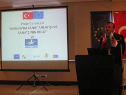 Farklı Renkler Bir Arada