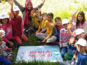 Gençler ’Damla Projesi’ İle Gönüllere Dokunuyor