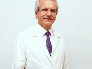 Prof. Dr. Pay: "Uygun Koşullarda Güneşten Faydalanmak İnsan Sağlığı İçin Yararlı"