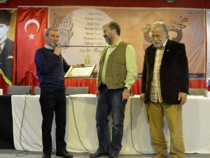 “Nâzım Hikmet Araştırma Ödülü” Keskiner Ve Güneş’e Verildi
