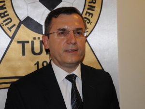 Çavuşoğlu: "Pro Lisansı Olmayan Herkes Bu Seminere Katılmak Zorunda"