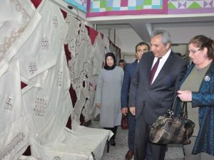 Halk Eğitim Merkezi Yıl Sonu Sergisi