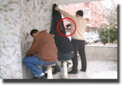 Abdest alırken cüzdanı çalındı
