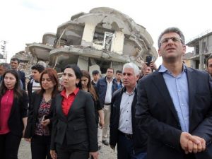 Hdp Eş Genel Başkanı Figen Yüksekdağ, Yüksekova’da İncelemelerde Bulundu