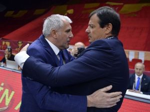 Sessiz Derbiden Fenerbahçe Finale Çıktı