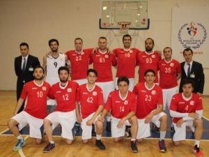 Bilecik Belediyespor Başantrenörü Yeşer Karabulut Sezonu Değerlendirdi